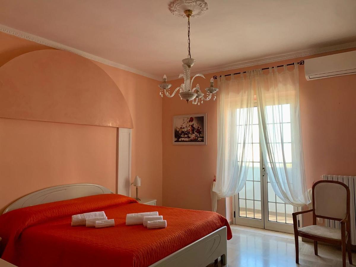B&B Casa Biscotti Peschici Esterno foto