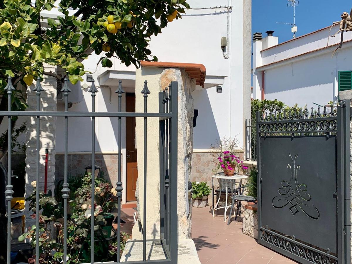 B&B Casa Biscotti Peschici Esterno foto